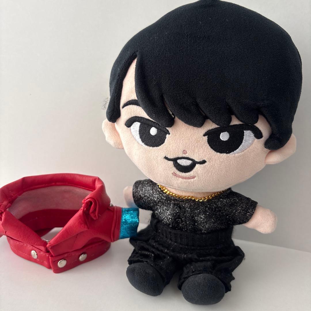 ロコ様　すのチル　服　宮舘涼太　ドーム　ツアー　衣装