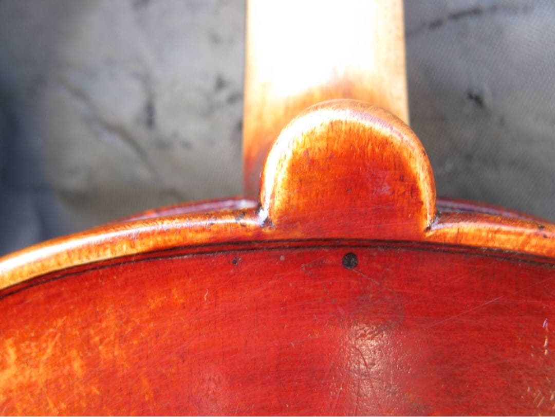 バイオリン2台　(弓4本ダブルケ -ス)オマケ