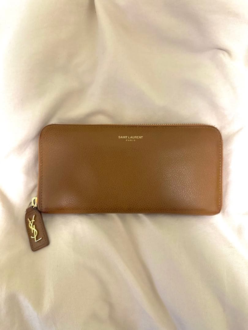 ス*カ様 【断捨離中】 サンローラン　SAINT LAURENT 長財布 楽天市場】【中古】｜SAINT LAURENT サンローラン カサンドラ