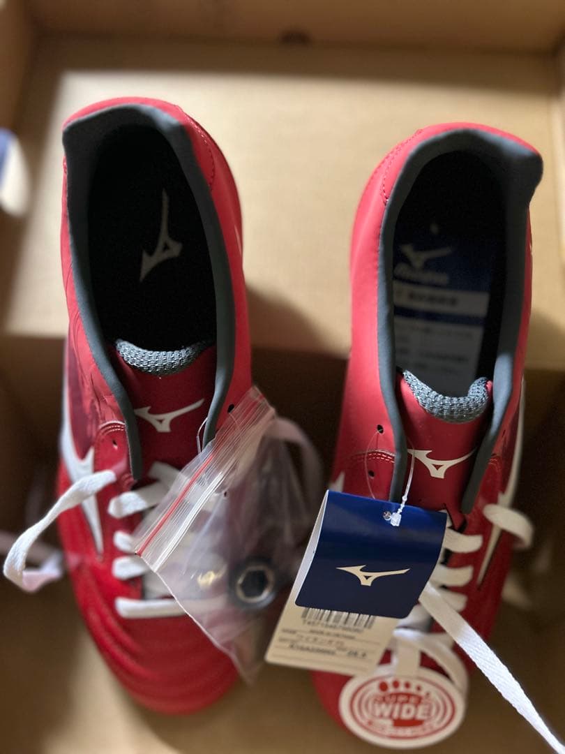 【新品・未使用】ワイタンギPS ラグビースパイク 28.5cm レッド