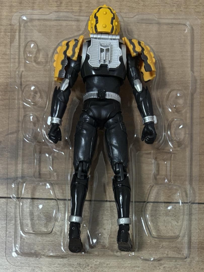 S.H.Figuarts 仮面ライダー黒影　ナックル　グリドン　ブラーボ