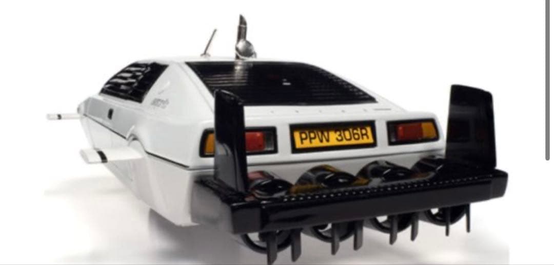 新品未開封　水陸両用変形 Lotus Esprit S1 007ボンドカー