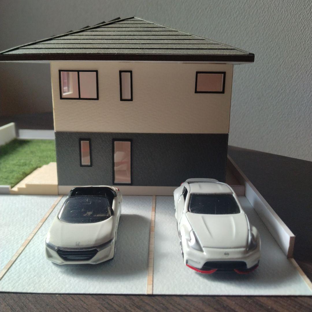 100分の1，2階建て内外模型No.98『陽だまりで，お正月』