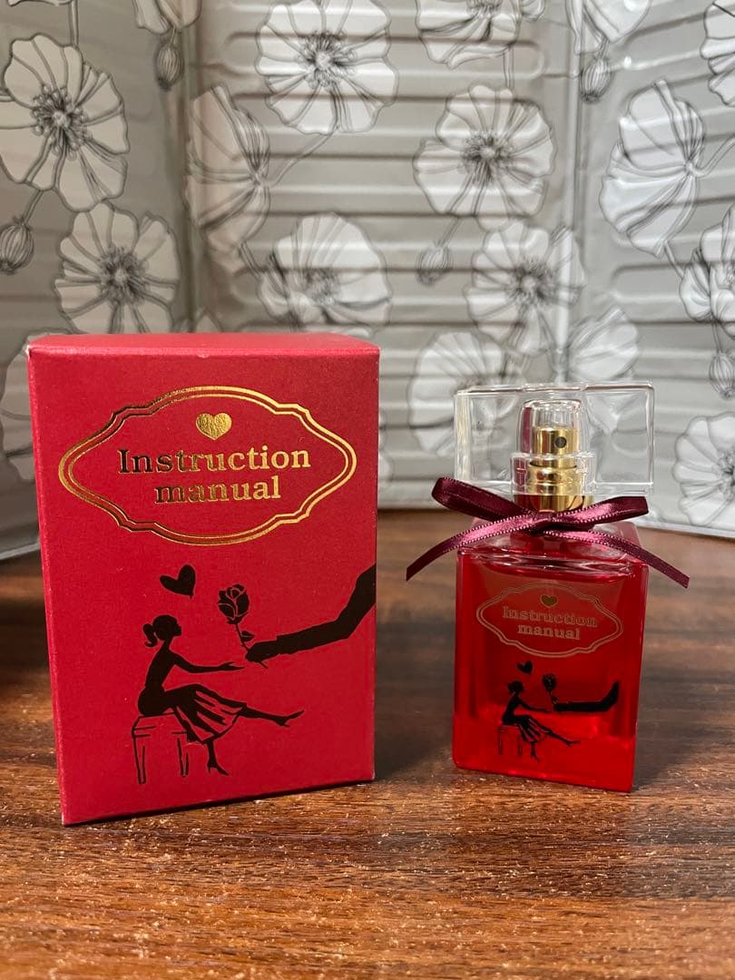 新品　西野カナ　プロデュース　香水　トリセツ