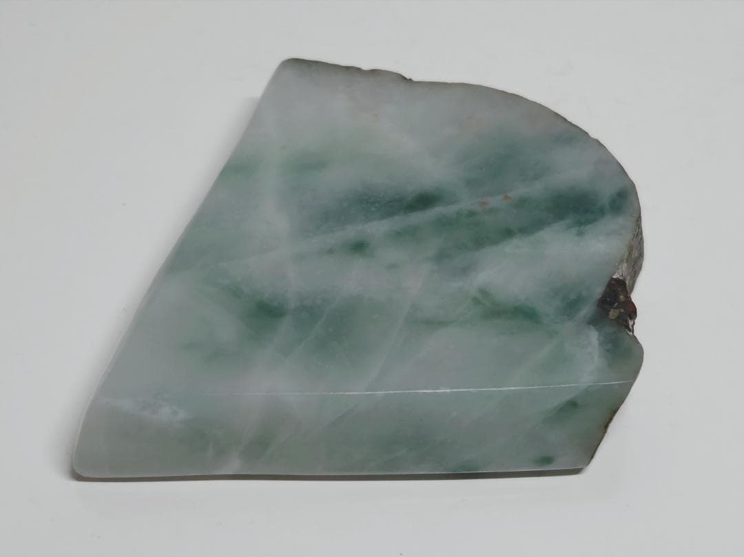 高透過・緑 104g 翡翠 ヒスイ 鑑賞石 原石 自然石 誕生石 鉱物 鉱石