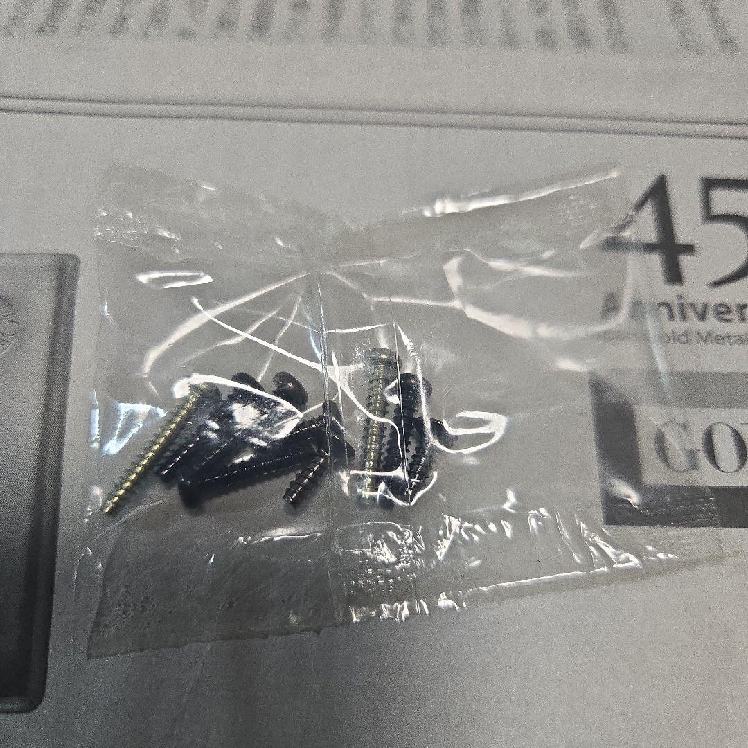 ジャンク長期保管品　タミヤ製　TA04用？ハード？シャーシ　使用済