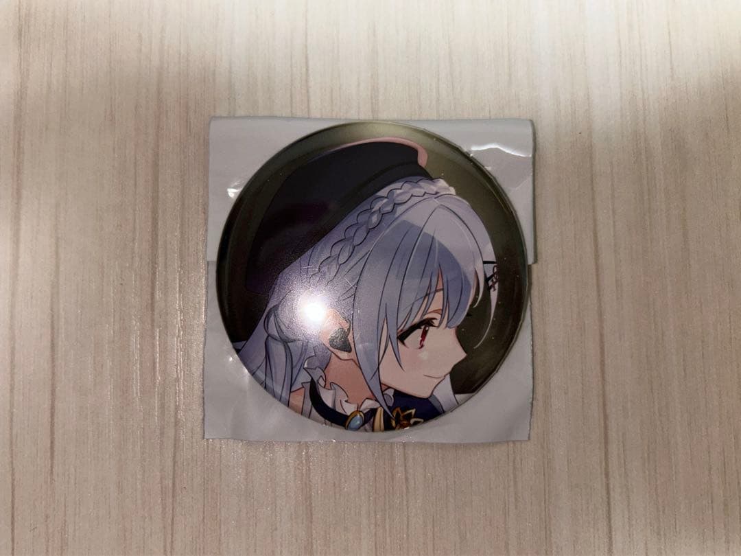 SYMPHONIAランダム缶バッジ DAY2にじフェス2023 緑 葉加瀬冬雪 - メルカリ