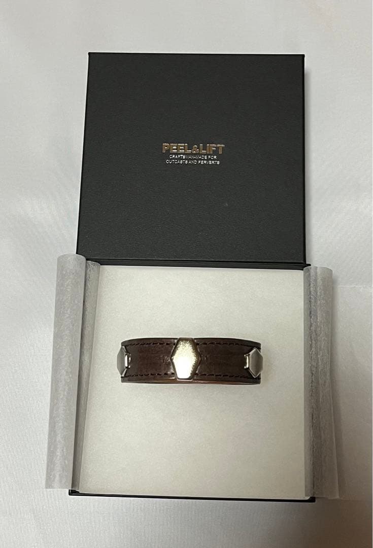 weekend peel&lift レザーブレスレット ブラウン - メルカリ