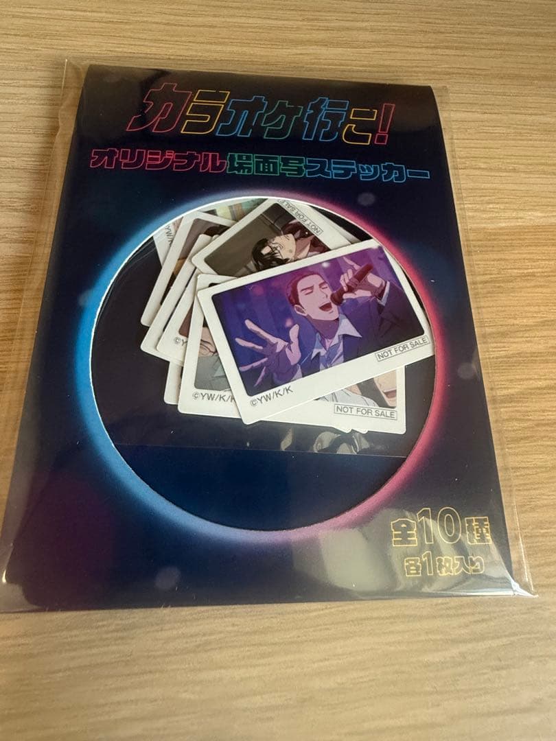 カラオケ⾏こ！Blu-rayカドスト購入特典のみ アクリルプレート＆缶バッジ2個