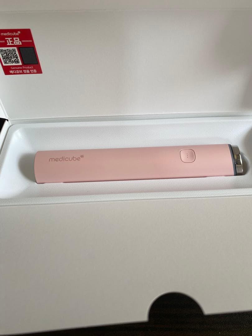 medicube 美顔器 ピンク AGE-R ブースタープロピンク特別セット MEDICUBE｜メディキューブ 通販