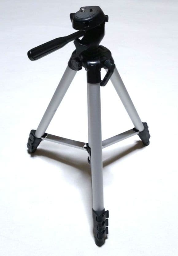 JVC Everio GZ-HM450 SDカード(4GB)付+三脚 セット - メルカリ