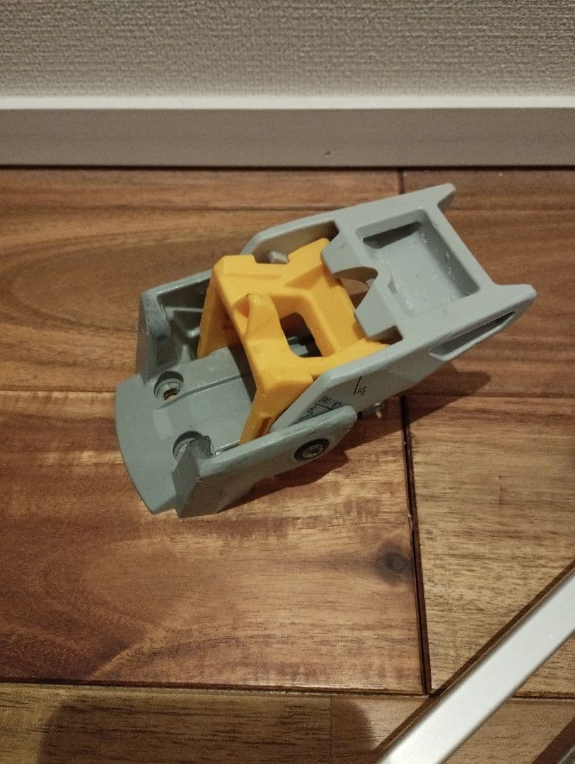 【部品取り】Naxo NX02 medium 280~340mm 片側は破損