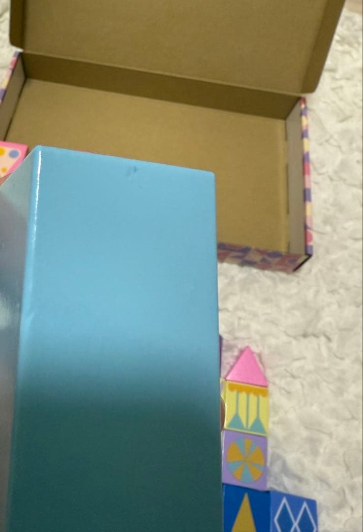 スモールワールド つみき