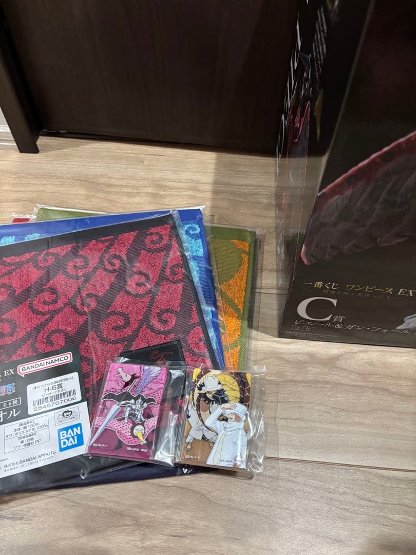 一番くじ　ワンピース　EX ピエール　カク　フィギュア　ガンフォール