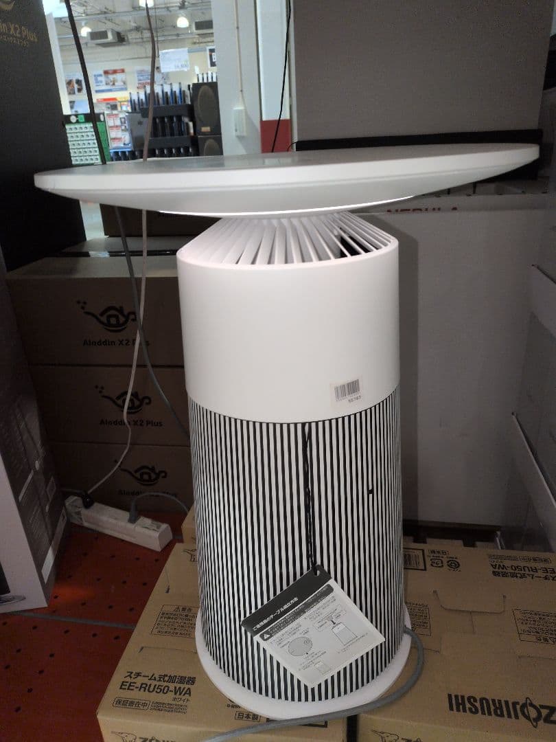 1台のみ　LG PuriCare AeroFurniture PuriCare 1台のみ　LG AeroFurniture