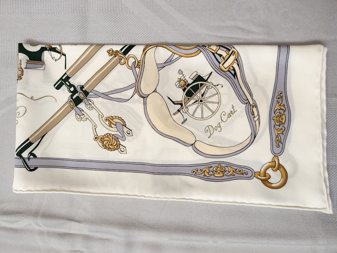 HERMES エルメス カレ70 《パロニエ》