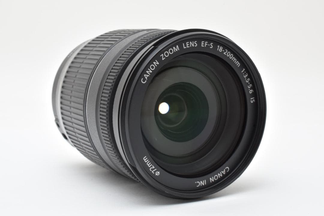 CANON キヤノン EF-S 18-200mm F3.5-5.6 IS 付属