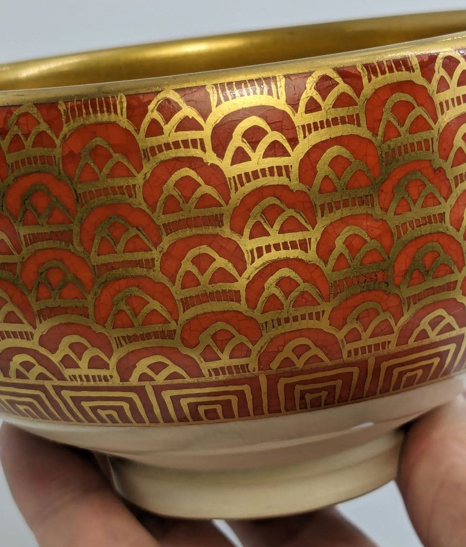 明山 九谷焼 金彩波文茶盌 共箱合布 抹茶碗 抹茶茶碗 茶道具 茶器 食器