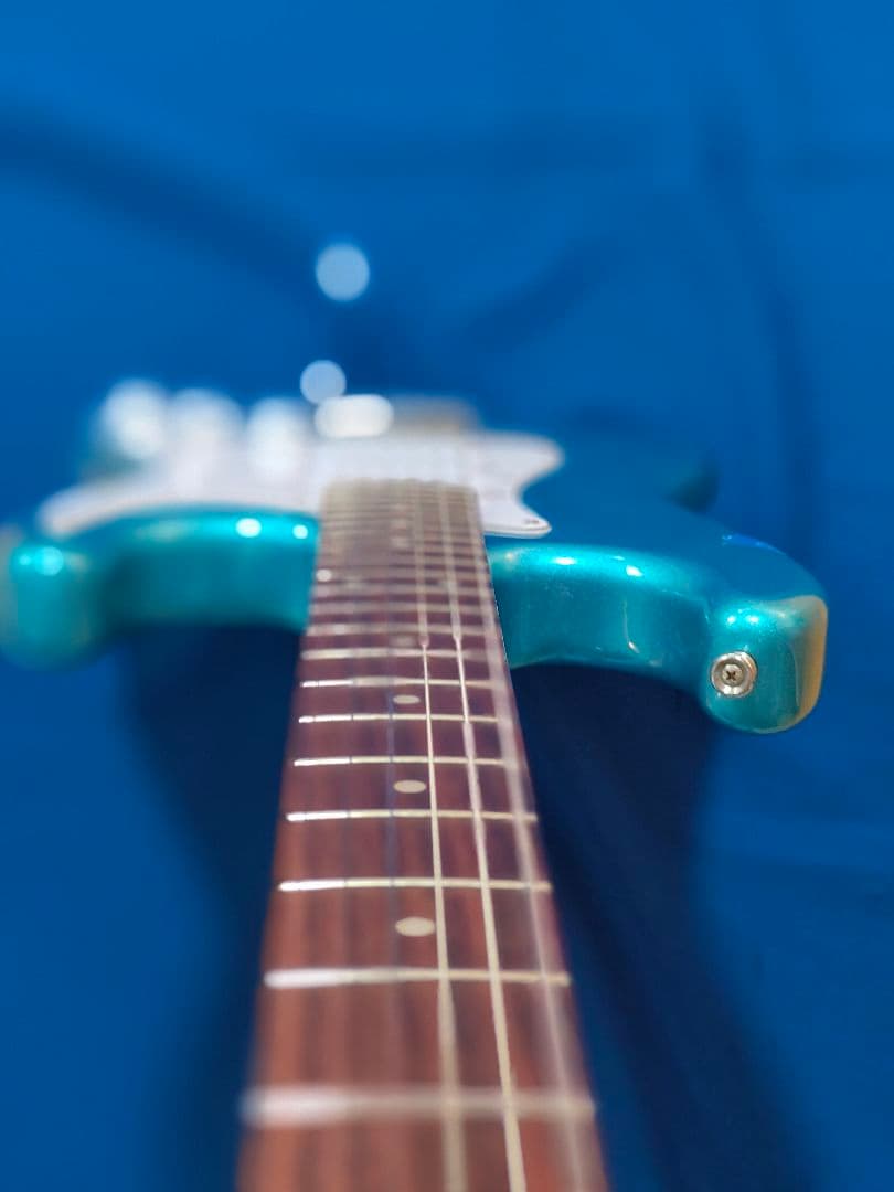 コカ様専用レジェンド 初心者用国女性の方 弾きやすい ストラトタイプ