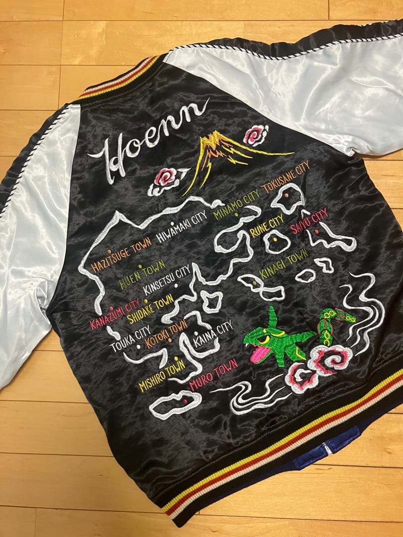 ポケモン スカジャン レックウザ pokemon time - メルカリ