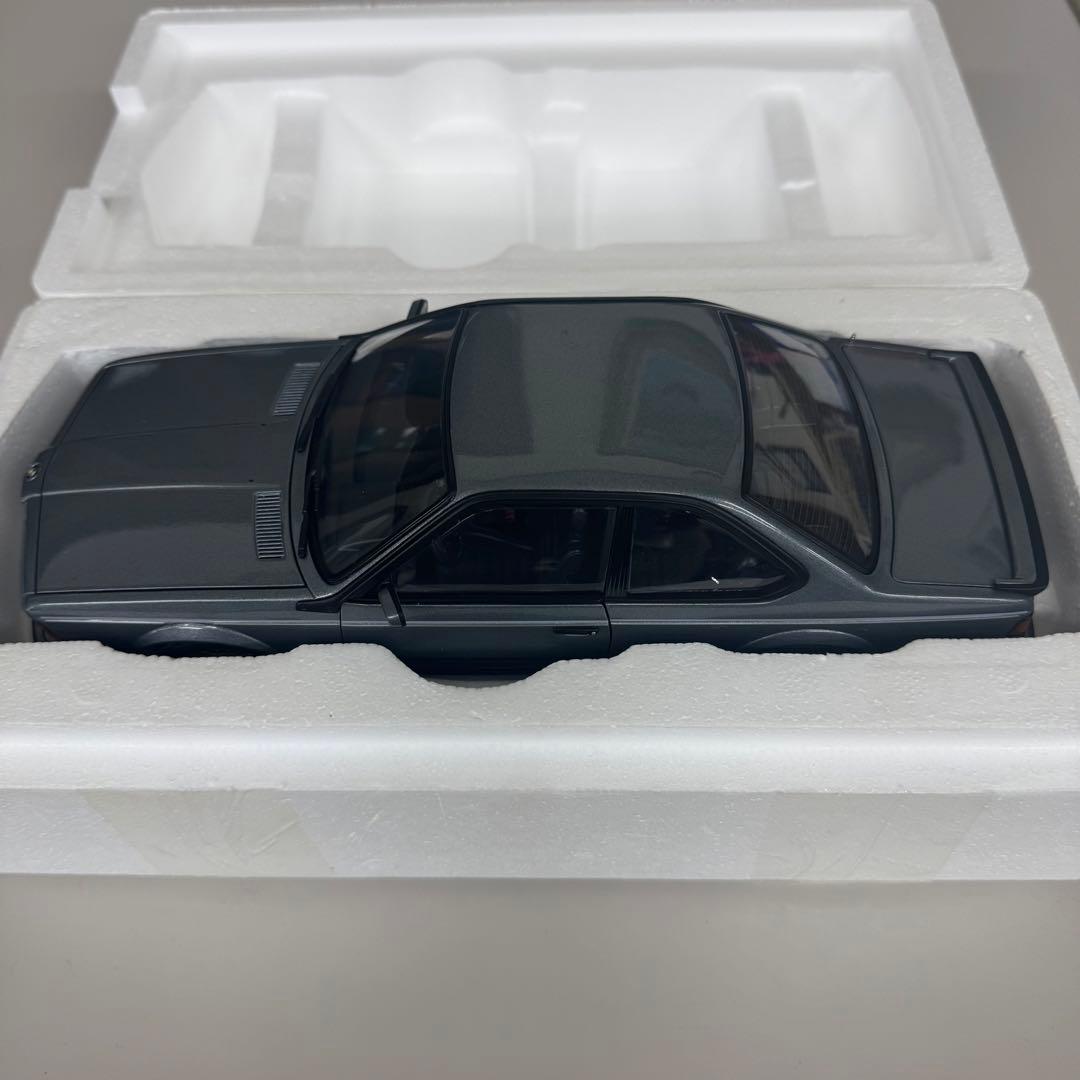 【新品】オートアート BMW M635 CSi Shadow-Line 1/18