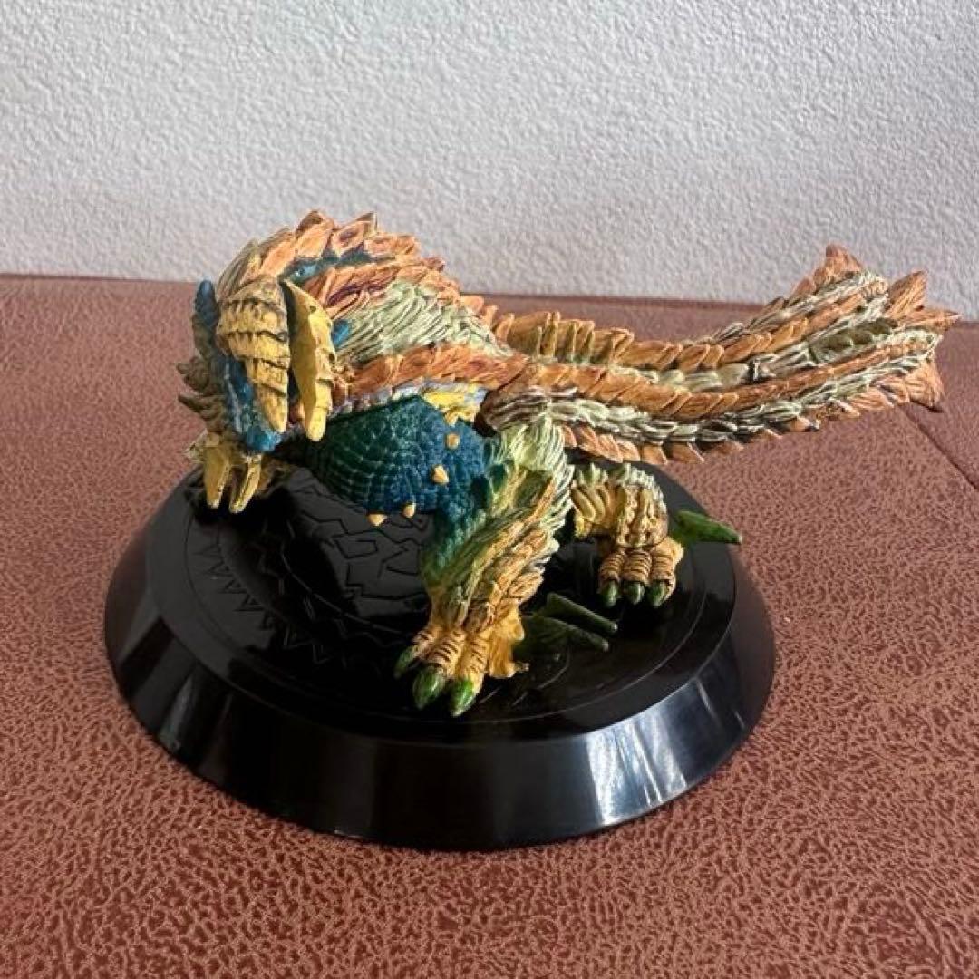 モンスターハンター　スタンダードモデル　９体　まとめ売り　フィギュア