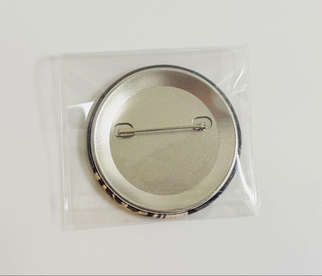 チェンソーマン展　早川アキ　缶バッジ