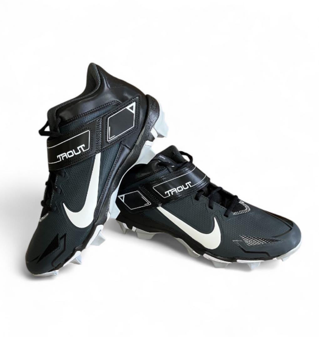 ナイキ トラウト8 28.0cm 新品未使用