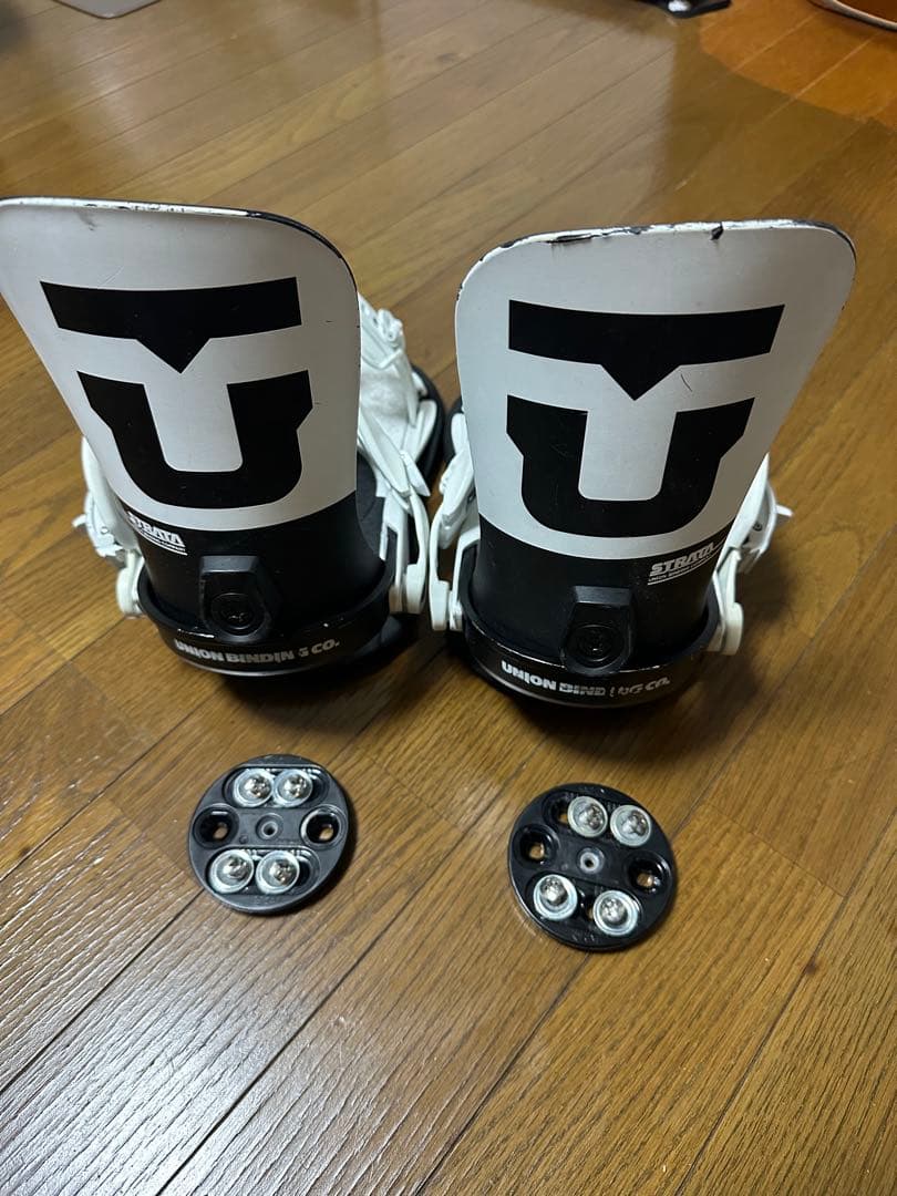 Union Strata ビンディング ホワイト/ブラック 24-25モデル. UNION .『 STRATA 』. Black . ユニオン . ストラータ