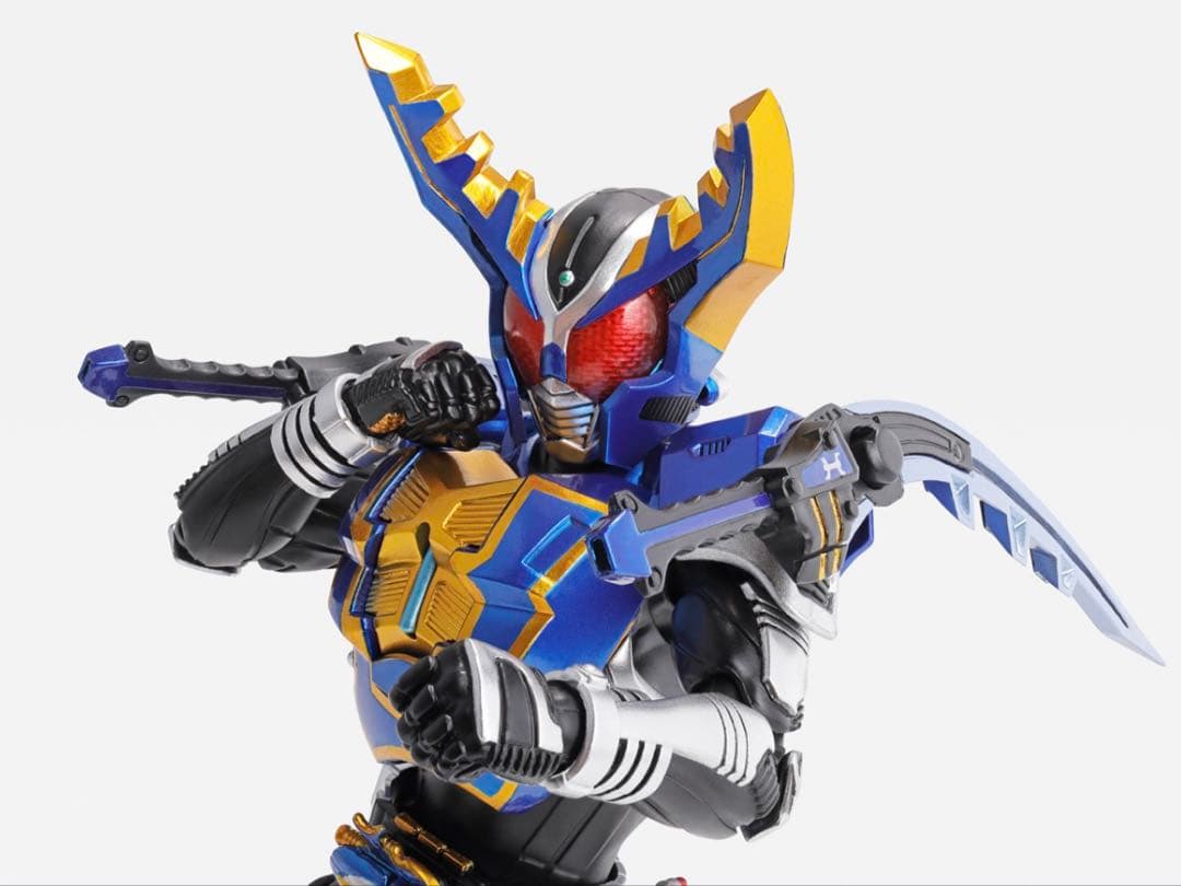 【開封美品】フィギュアーツ真骨彫製法仮面ライダーガタックハイパーフォーム一部欠品