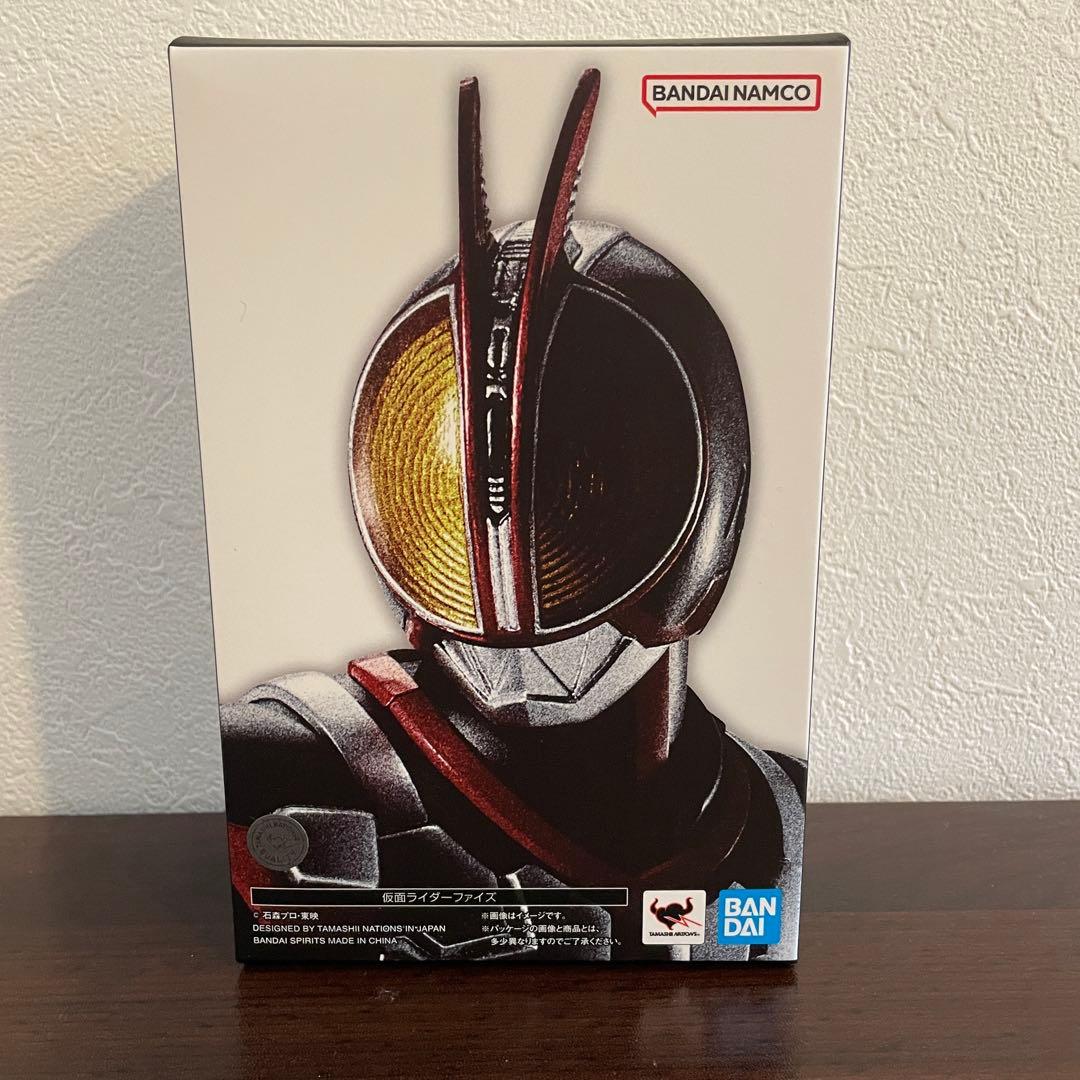 S.H.Figuarts 真骨彫製法 仮面ライダー555