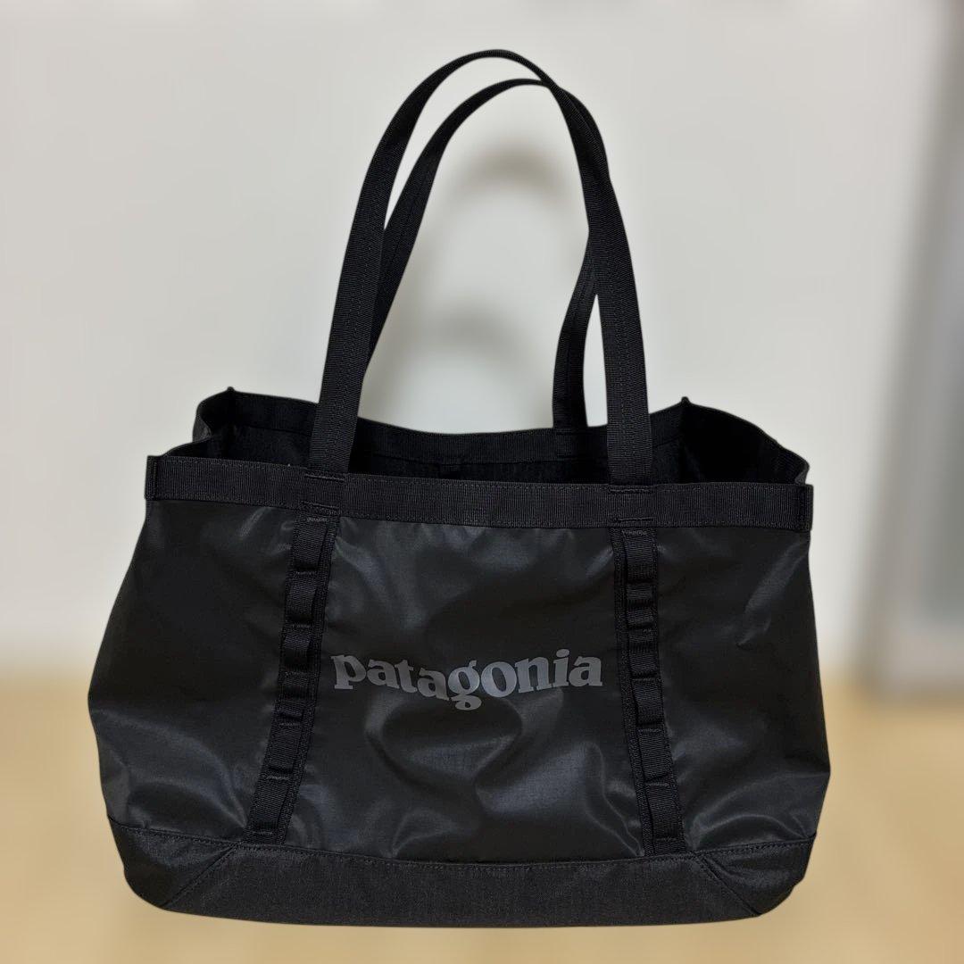 ★ほぼ未使用★ patagonia ブラック トートバッグ 楽天市場】Patagonia パタゴニア BLACK HOLE TOTE 25L ブラックホール
