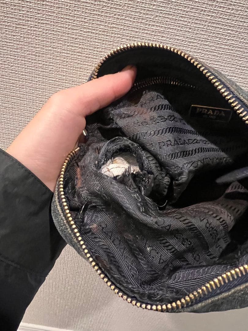 大値下げPRADA デニムポーチ 約25cm×15cm