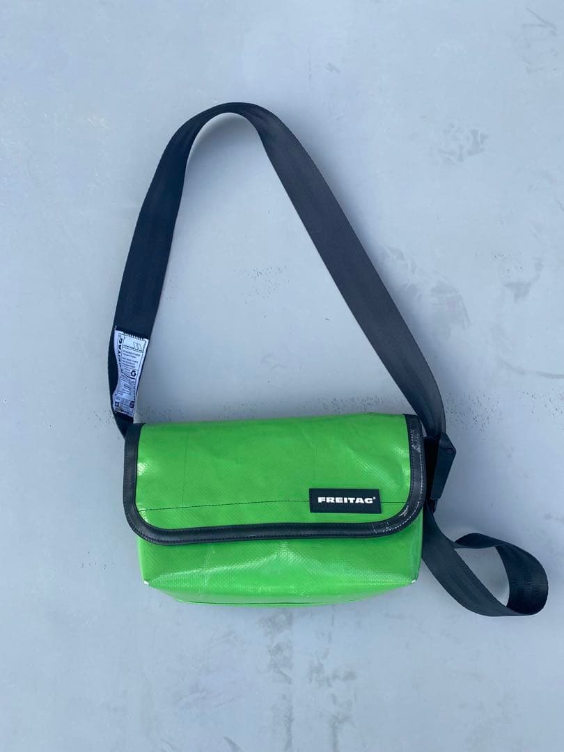 FREITAG メッセンジャーバッグ グリーン 中古・古着通販】FREITAG (フライターグ) F41 HAWAII FIVE-0