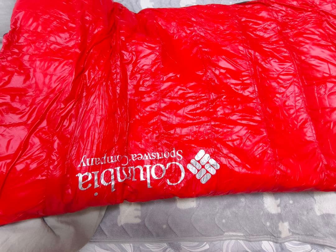 コロンビア寝袋 グースダウン3000g - メルカリ