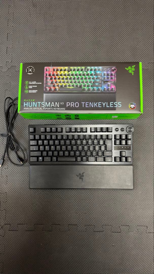 Razer Huntsman v3Pro Tenkeyless 本体 全2種】Razer Huntsman V3 Pro Tenkeyless (White Edition) レイザー