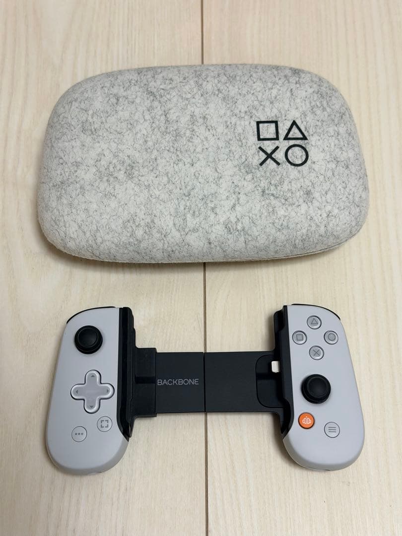 Backbone One モバイルゲームコントローラー プレイステーション用 Amazon.com: BACKBONE One Mobile Gaming Controller for iPhone 14