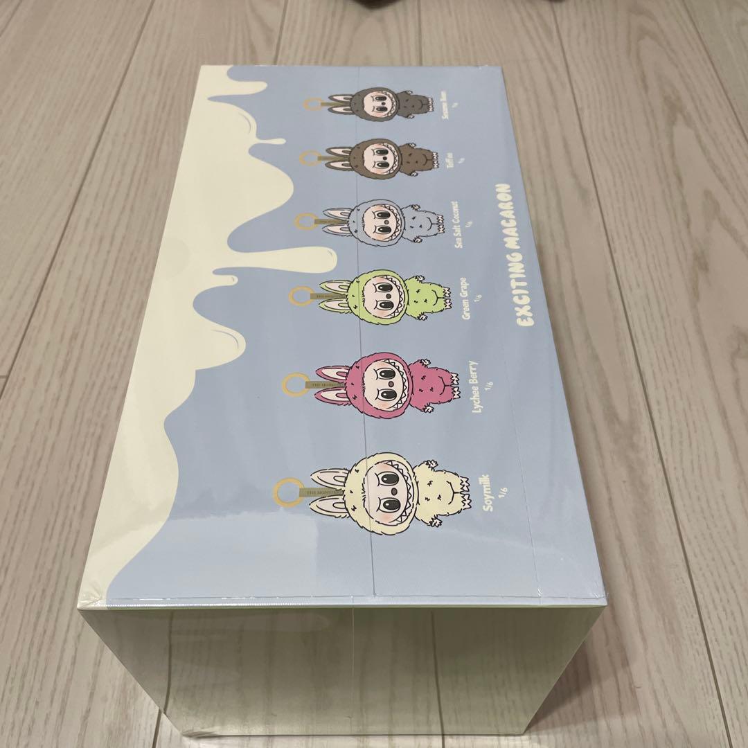LABUBU EXCITING MACARON アソートボックス