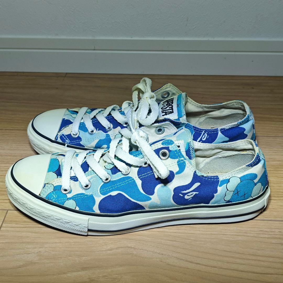 KAWS × BAPE コラボ 迷彩 スニーカー 27cm 青 KAWS × BAPE コラボ 迷彩 スニーカー 27 5cm 箱あり｜Yahoo!フリマ（旧