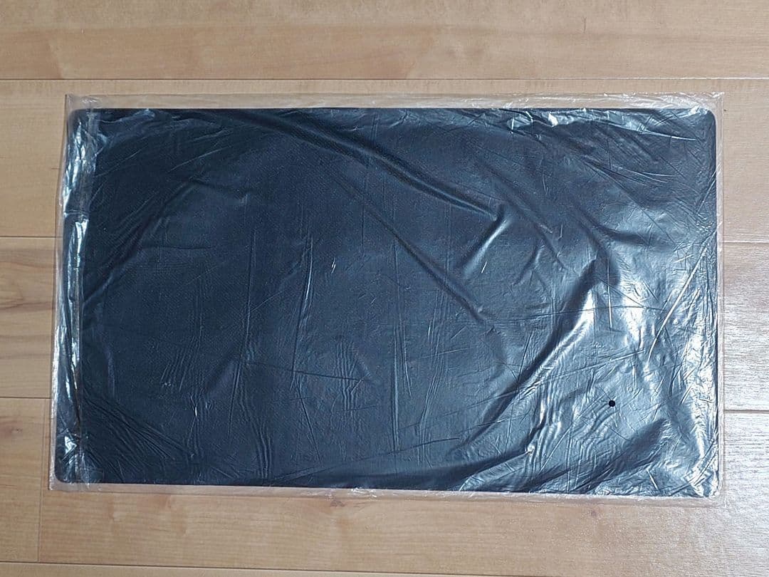 【超希少・未開封】遊戯王 公式 ダーク・リベリオン・エクシーズ・ドラゴン マット