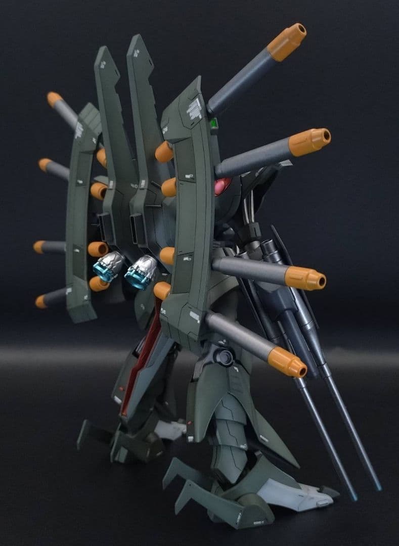 ガンプラ　完成品　HG　1/144　パラスアテネ