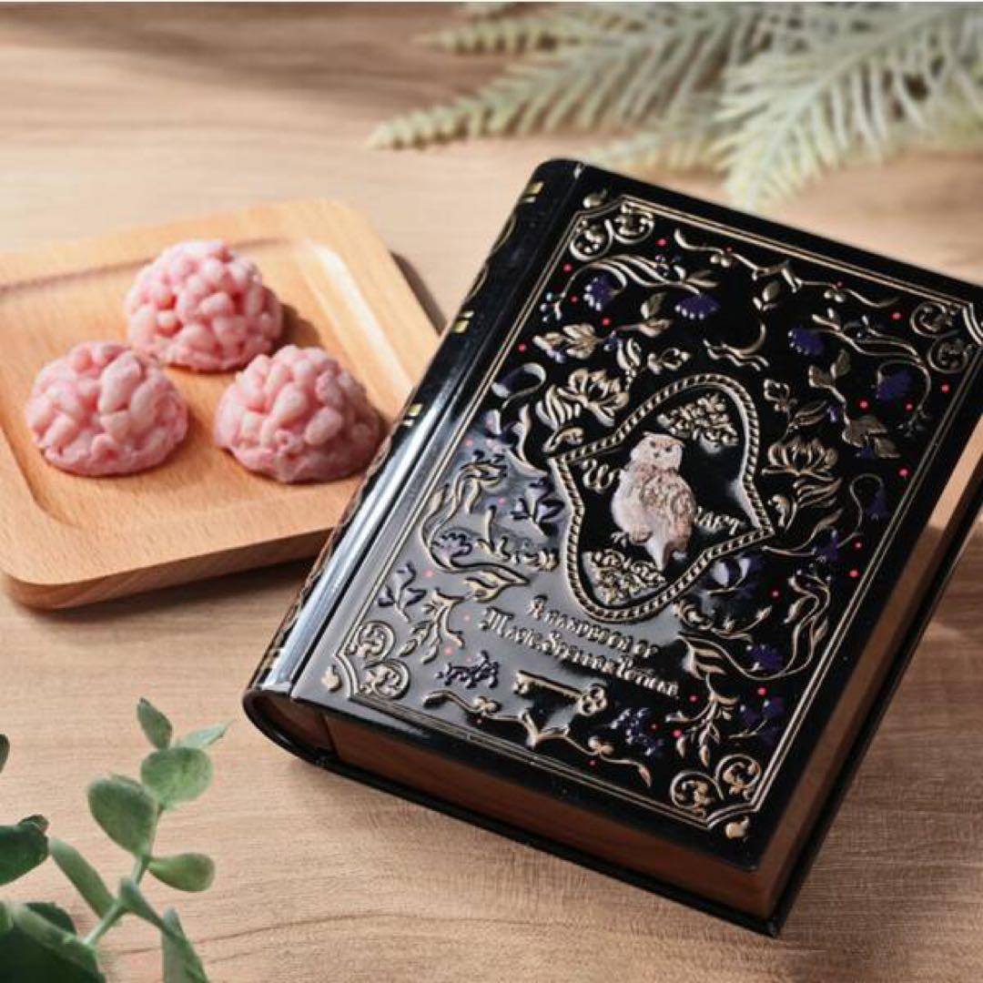 新品・未開封】ミニミニ魔法辞書缶 チョコクランチ入り 3個セット