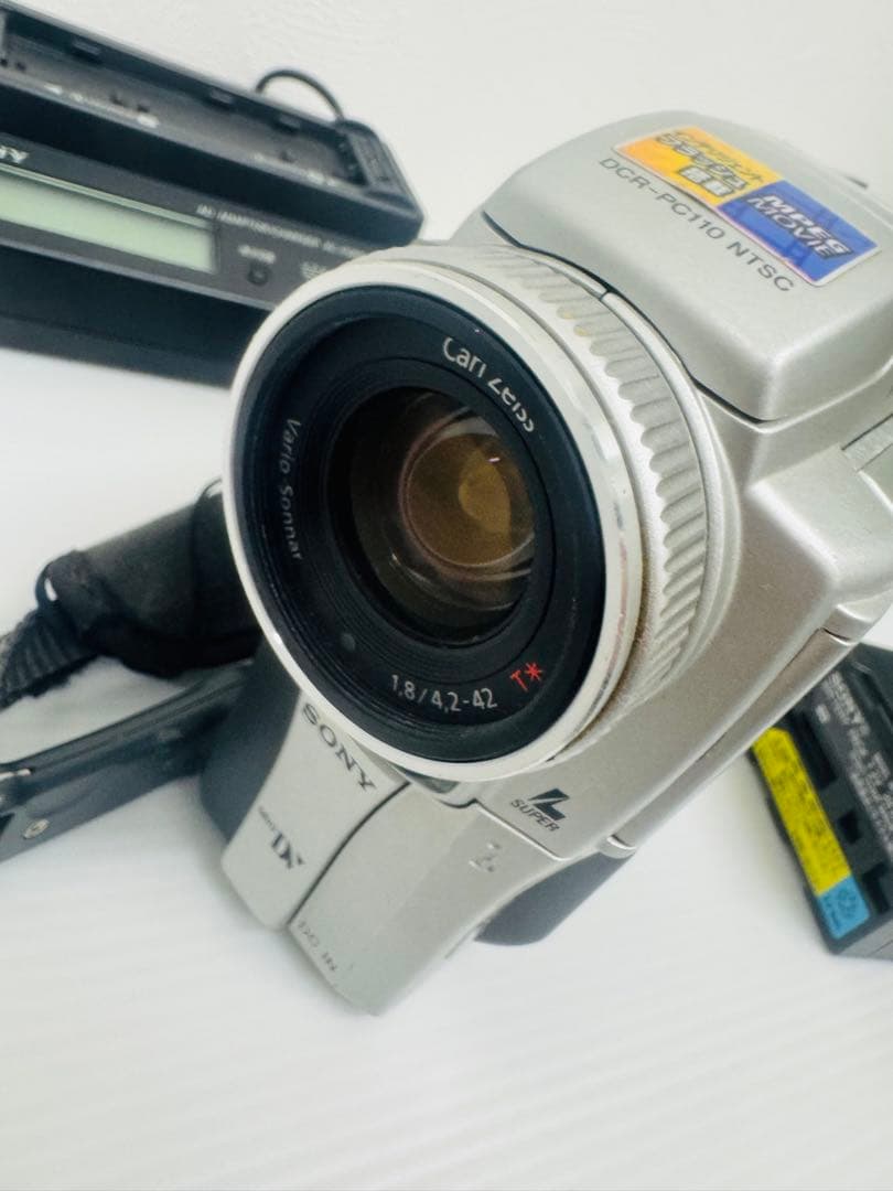 希少】SONY DCR-PC110 MiniDV デジタルビデオ 動作確認済 - メルカリ