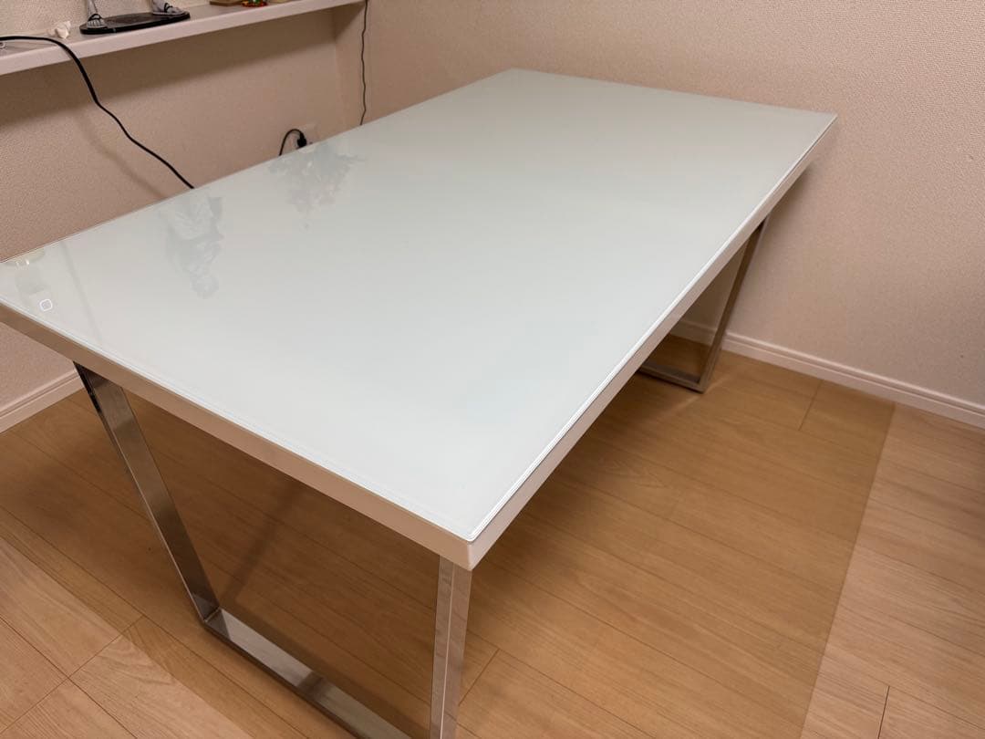 FLYMe Room【ガラスダイニングテーブル】4人掛け 135×80 - メルカリ