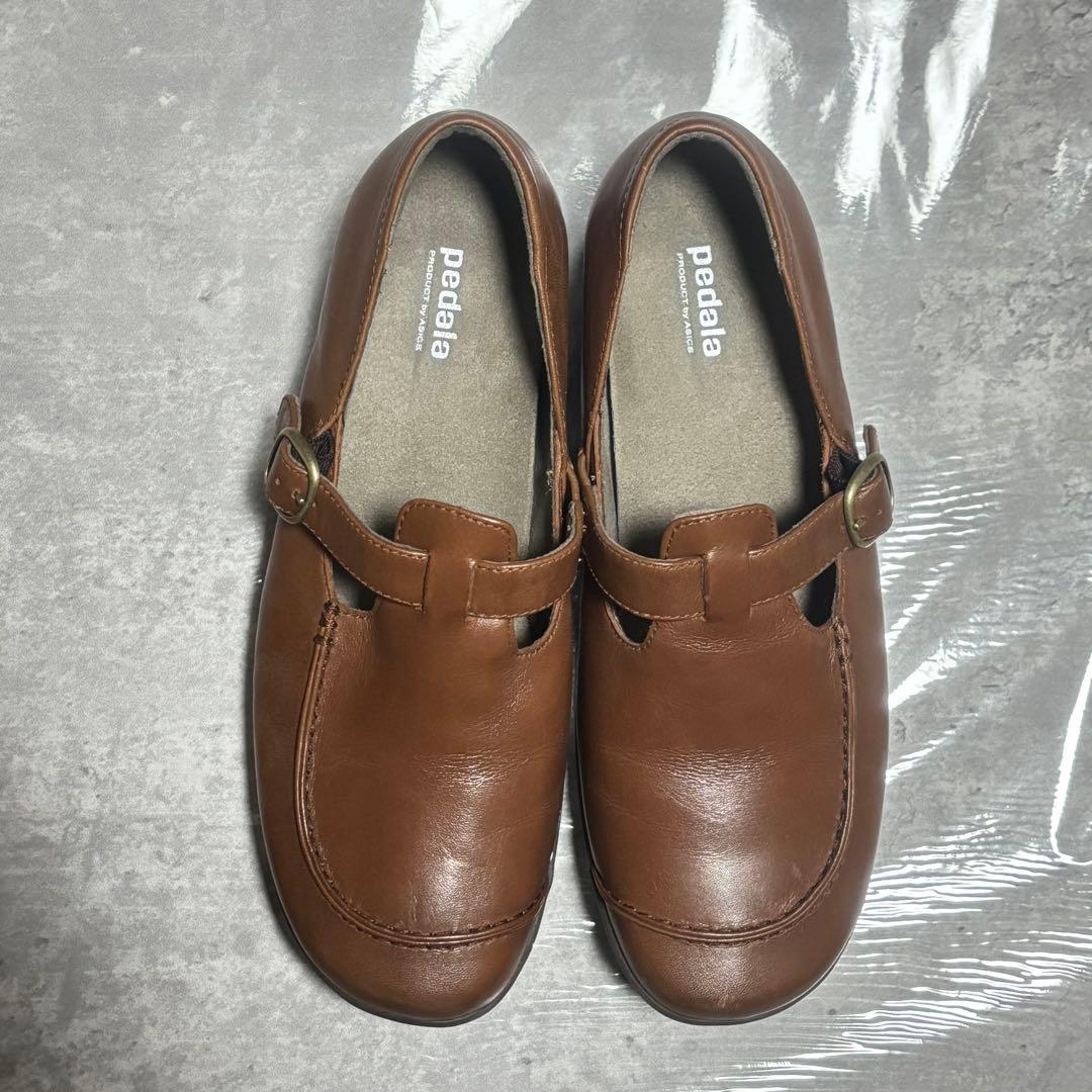 asics pedala ウォーキングシューズ 23.5cm Tストラップ