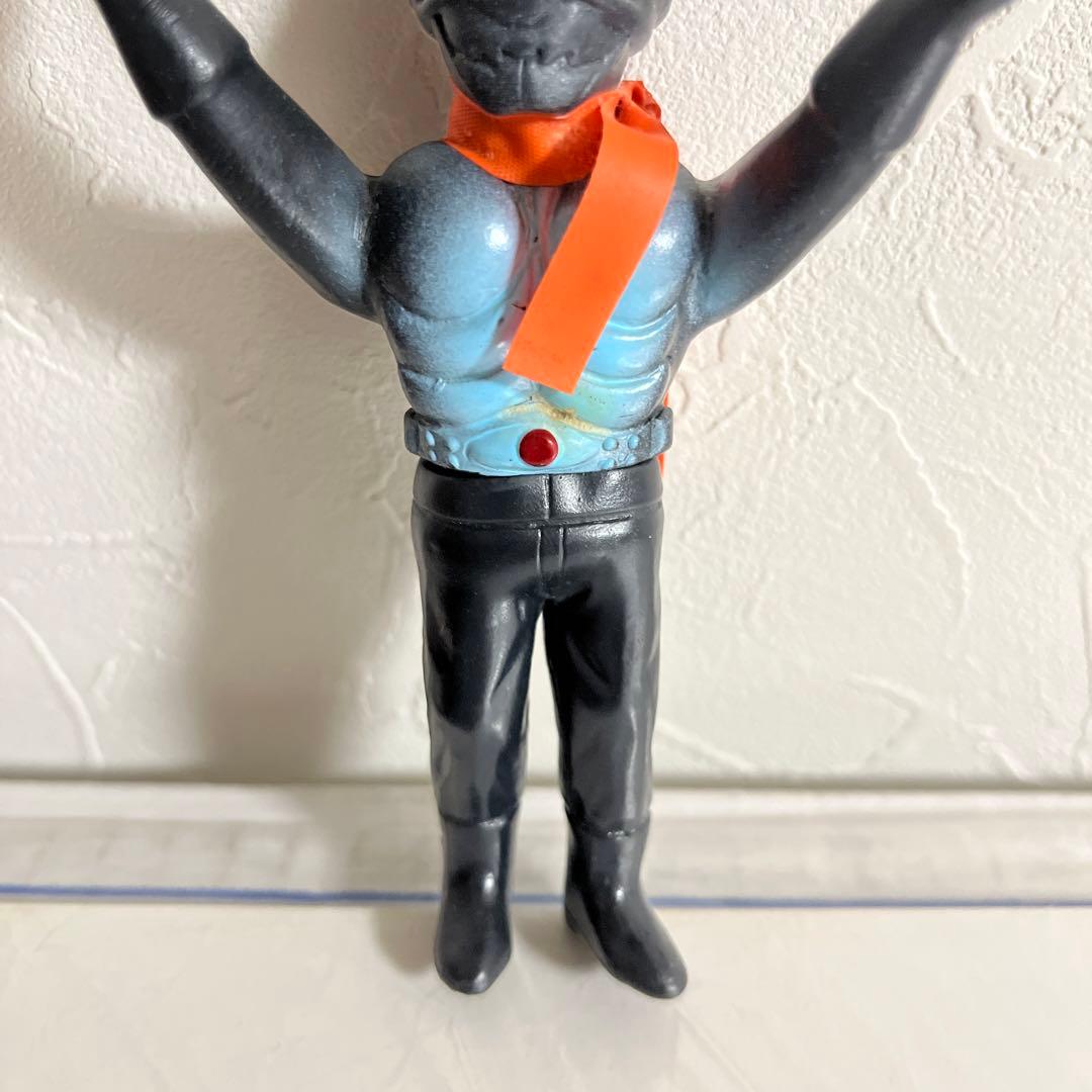 ⚠️当時物・昭和レトロ 仮面ライダー 旧1号 ミニソフビ マフラー付き