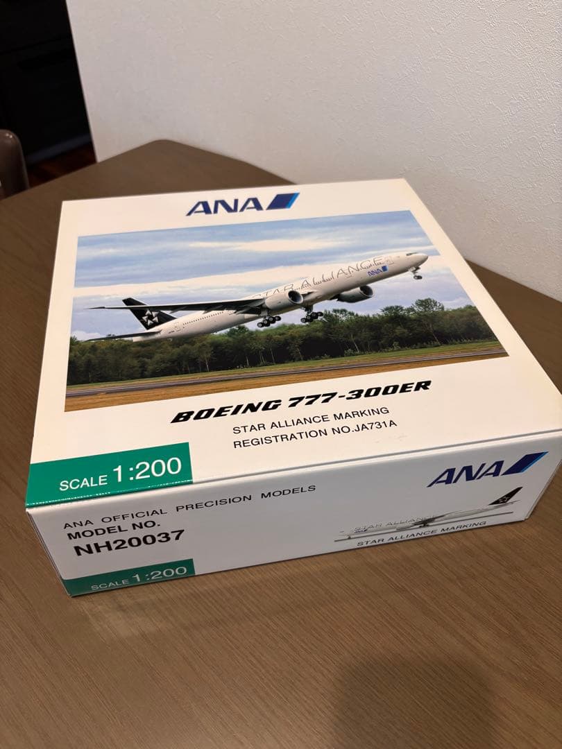 ANA B777-300ER(JA731A) 1:200 スターアライアンス - メルカリ