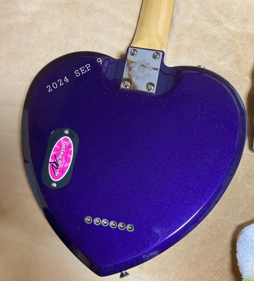 エレキギター】ハート型 DAISYROCK デイジー ロック + おまけ付き