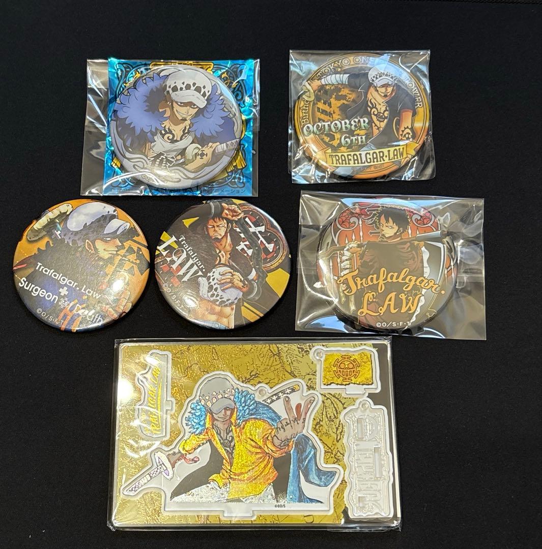 ONE PIECE ワンピース　トラファルガー•ロー　輩缶バッジ　まとめ売り ワンピース トラファルガー・ロー 輩缶バッジ - メルカリ
