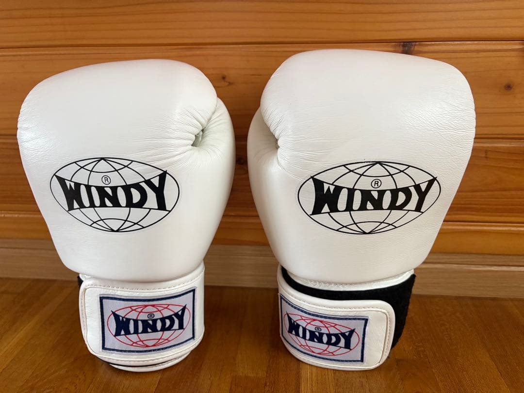 WINDY ボクシンググローブ 12 oz ホワイト - メルカリ